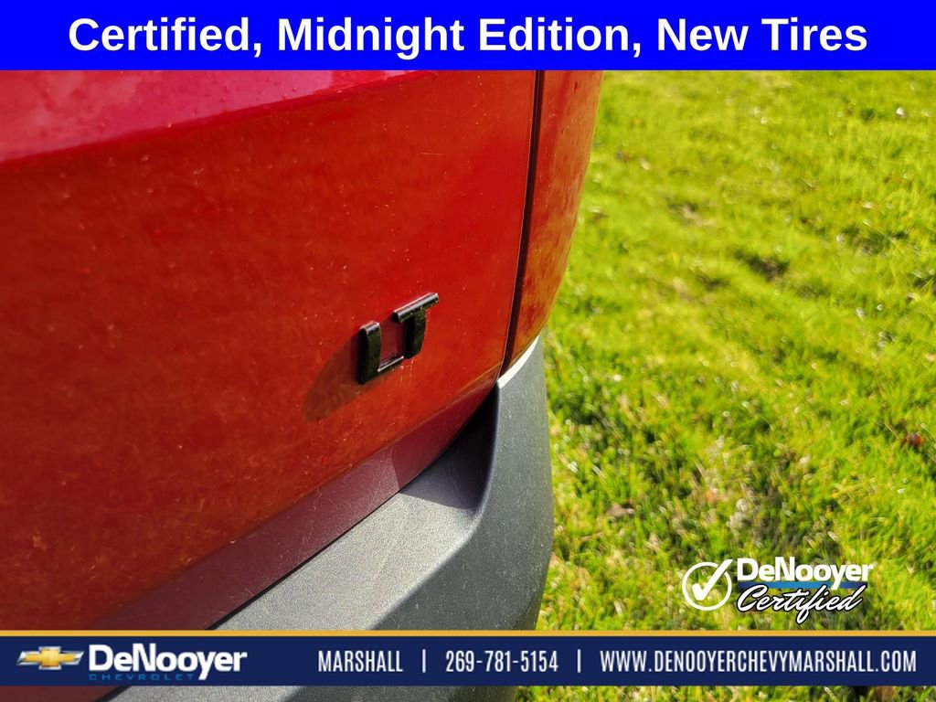 Used 2023 Chevrolet Traverse LT image 23