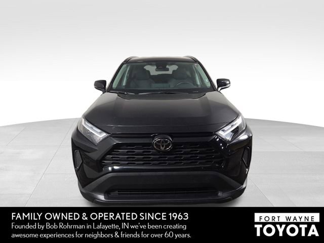 Used 2025 Toyota RAV4 XLE image 3