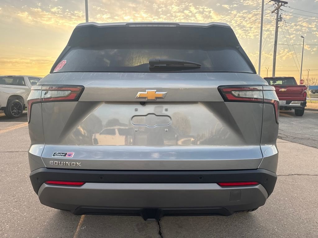New 2026 Chevrolet Equinox LT w/ Convenience Package II image 5