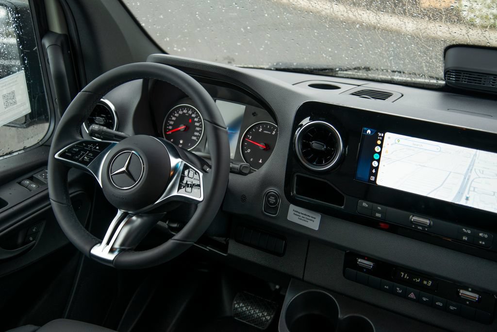 New 2026 Mercedes-Benz Sprinter 2500 image 18