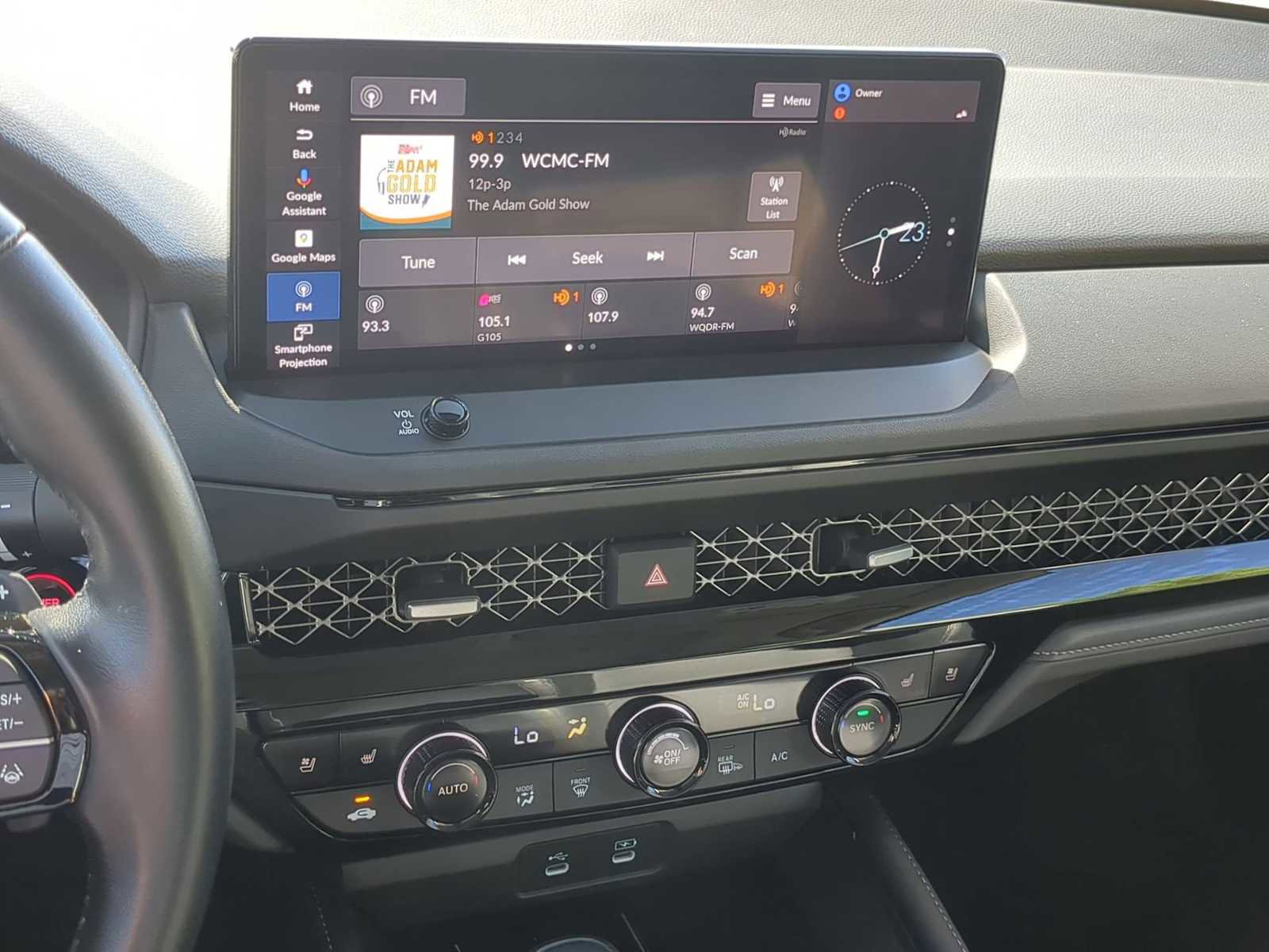 Used 2023 Honda Accord Touring image 19