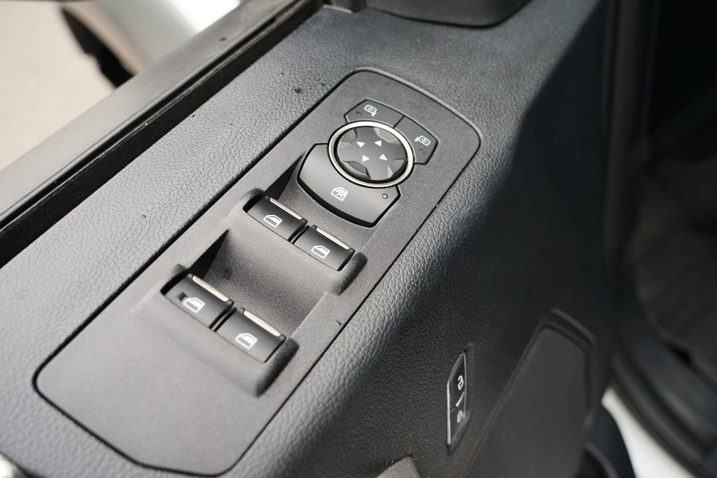 Used 2019 Ford F150 Raptor w/ Equipment Group 801A Mid image 16