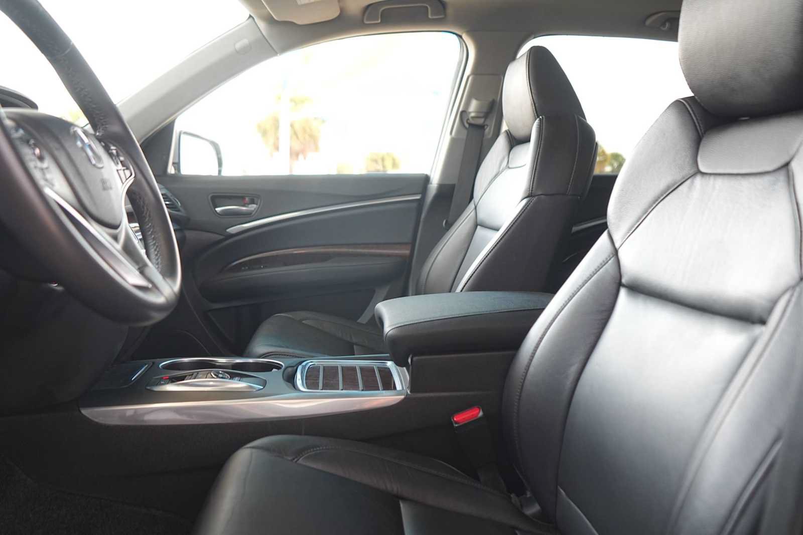 Used 2018 Acura MDX w/ Technology Package FWD image 11