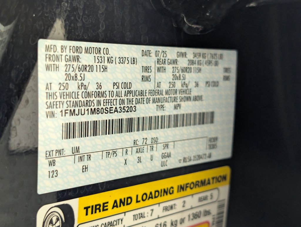 Certified 2025 Ford Expedition Platinum AWD/4WD image 27