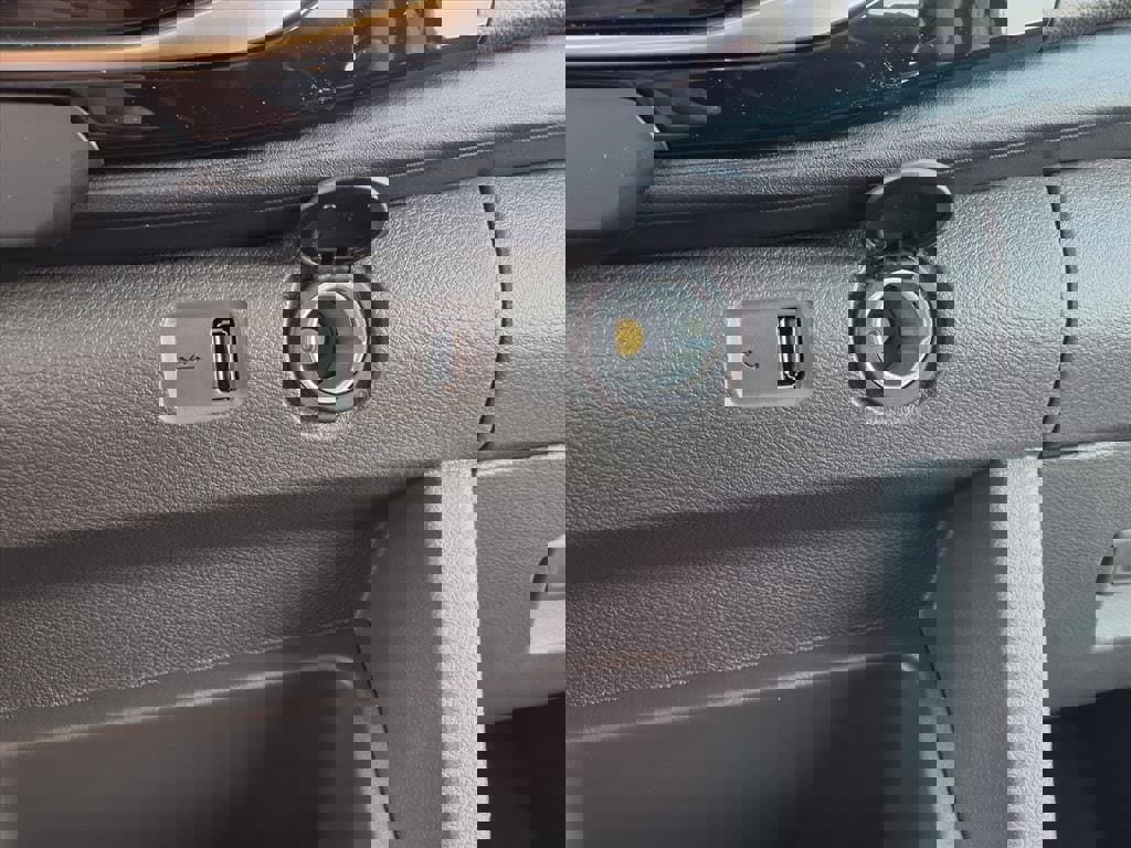 New 2025 Ford Transit 350 XLT image 18