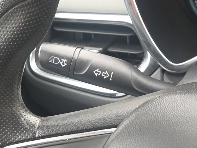 Used 2018 Chevrolet Equinox LS FWD image 38