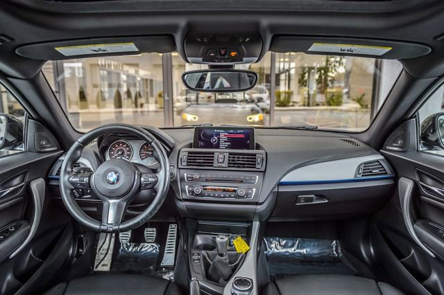 Used 2014 BMW M235i Coupe image 3