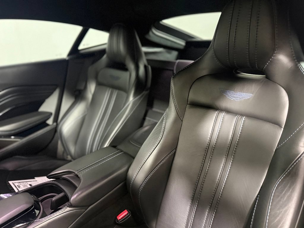 Used 2020 Aston Martin V8 Vantage Coupe RWD image 21