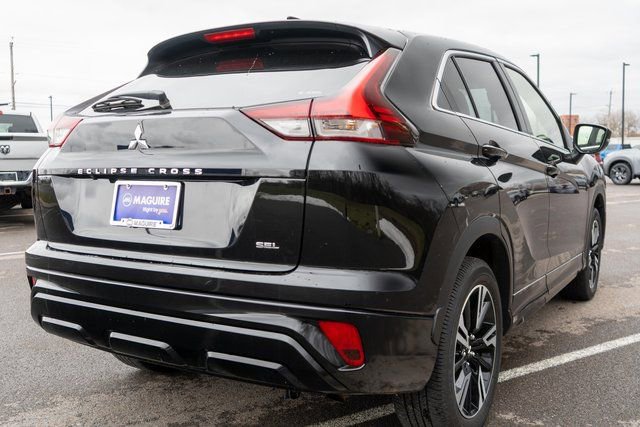 Used 2025 Mitsubishi Eclipse Cross Black Edition image 6