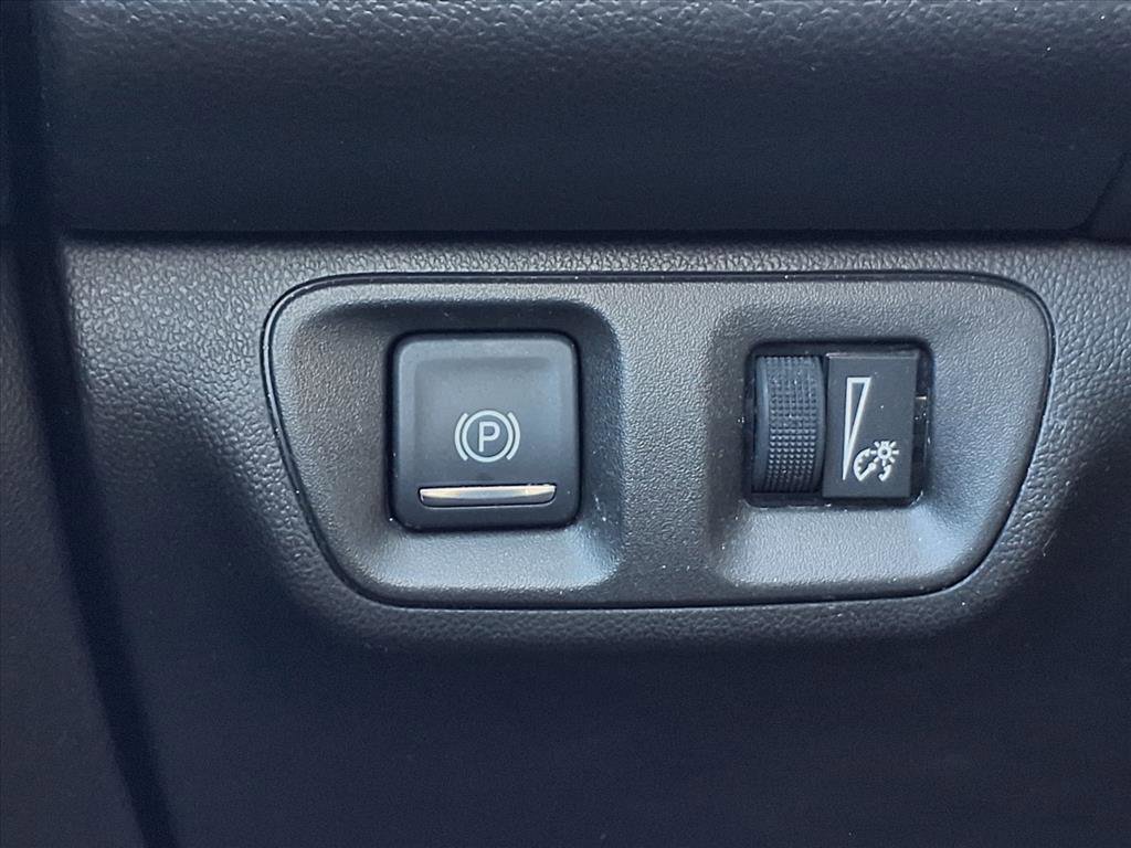 Used 2017 GMC Acadia Denali w/ Technology Package image 14