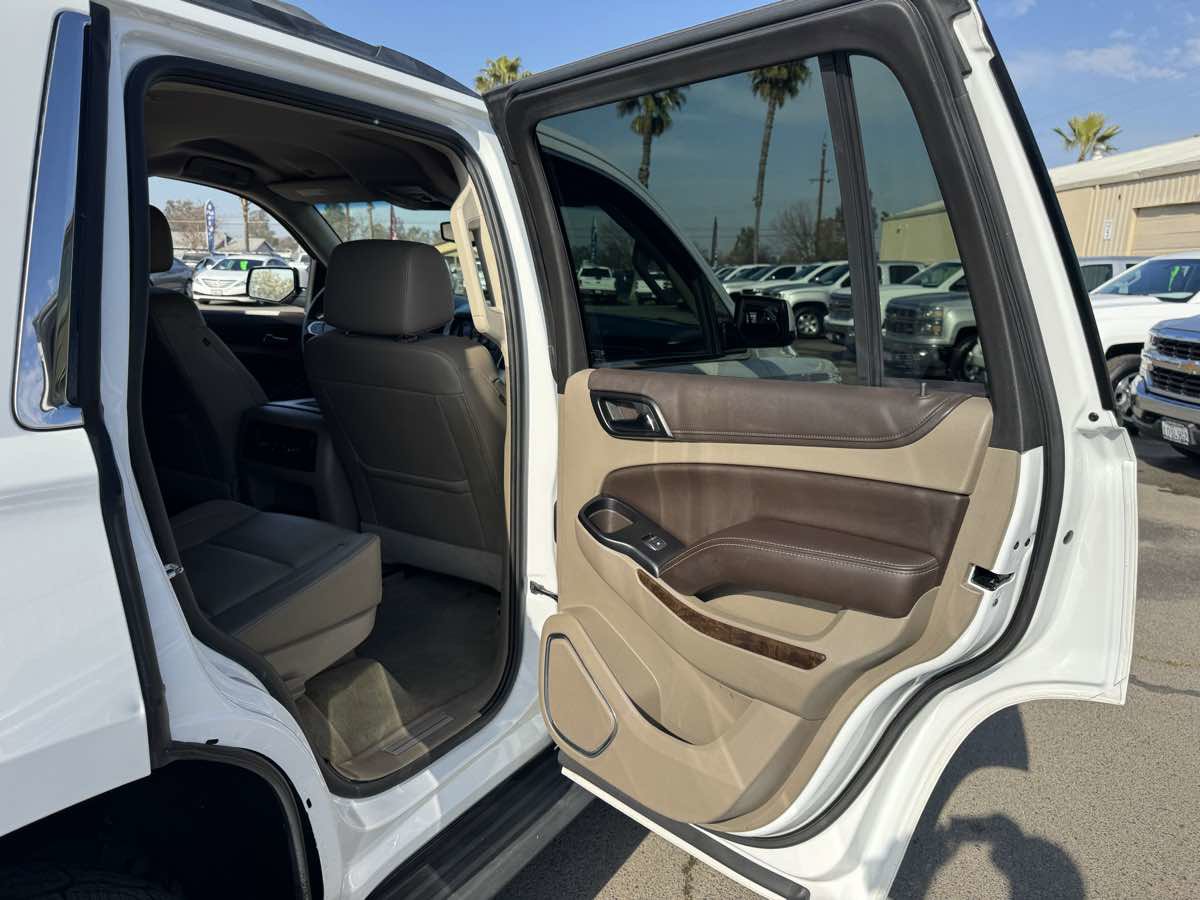 Used 2016 Chevrolet Tahoe LT w/ Luxury Package image 17