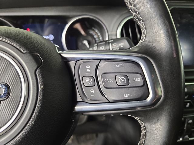 Used 2022 Jeep Wrangler Unlimited Sahara w/ Cold Weather Group image 24