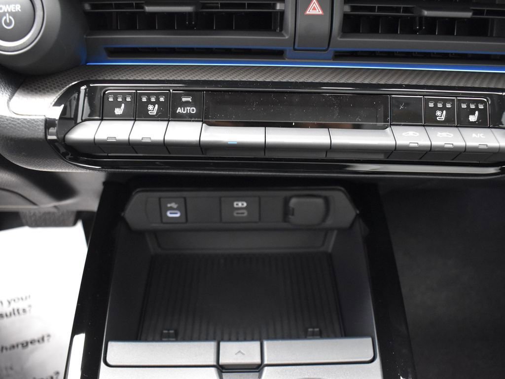 Used 2024 Toyota Prius Limited w/ Limited Premium Package image 14