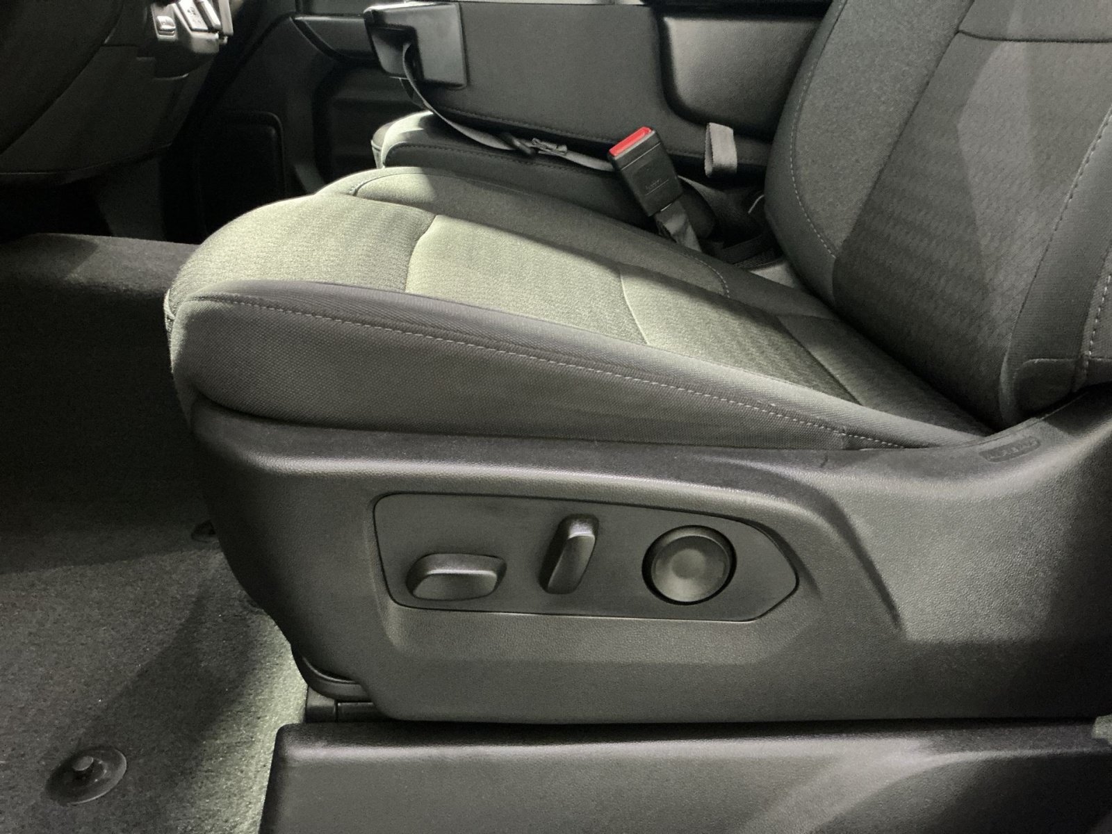Used 2026 Chevrolet Silverado 2500 Custom AWD/4WD image 15