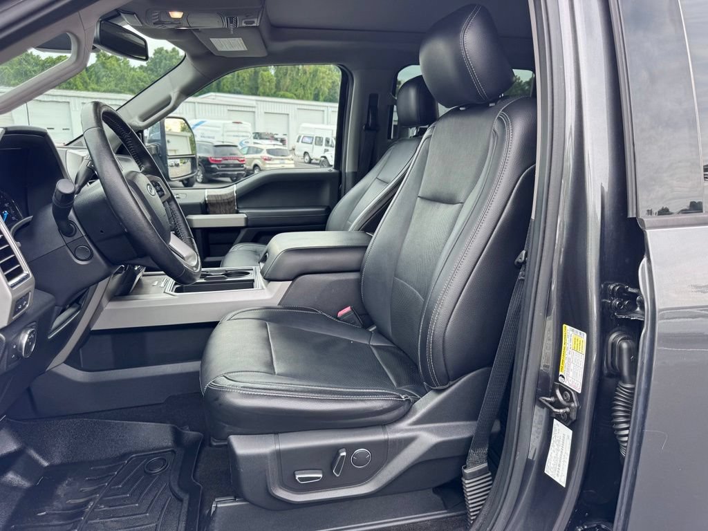 Used 2018 Ford F250 Lariat w/ Lariat Ultimate Package AWD/4WD image 22