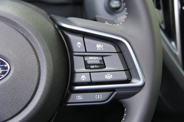 Used 2025 Subaru Forester Limited AWD/4WD image 24