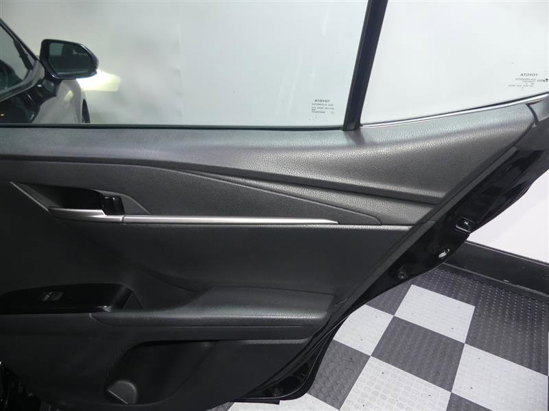 Used 2025 Toyota Camry LE image 26