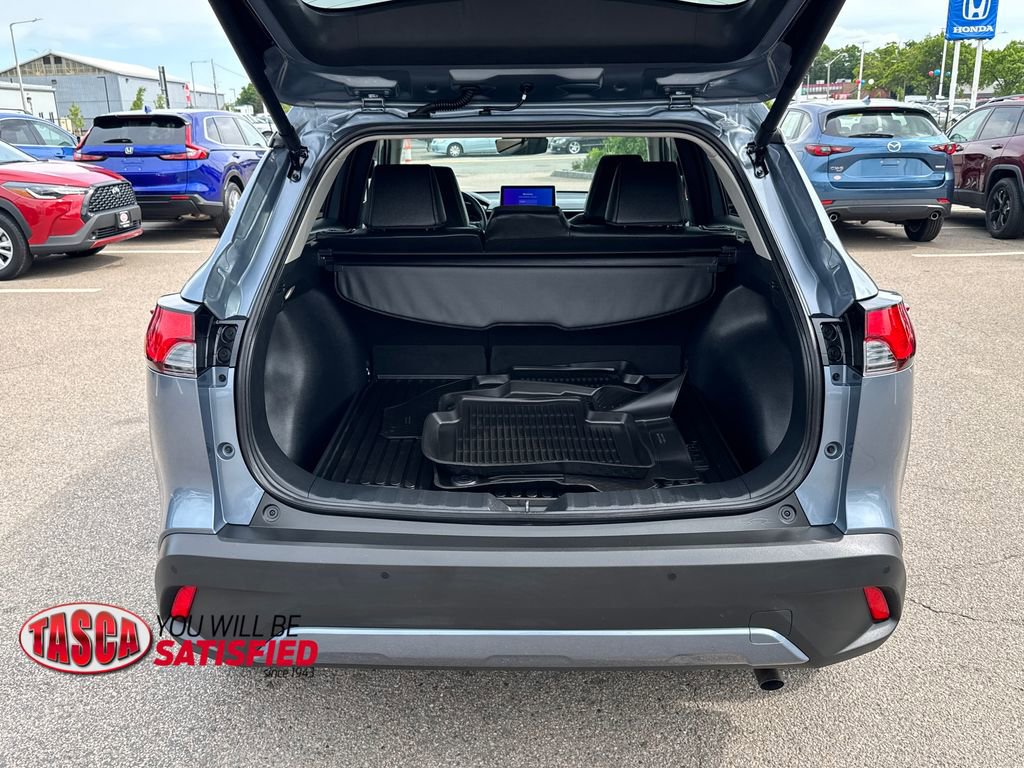 Used 2026 Toyota Corolla Cross XLE w/ Convenience Package AWD/4WD image 7