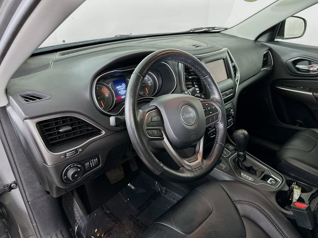 Certified 2021 Jeep Cherokee Latitude Lux image 16