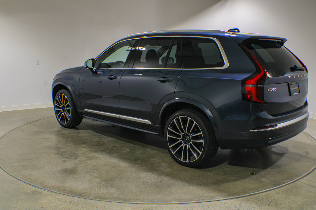 New 2026 Volvo XC90 B6 Plus w/ Protection Package AWD/4WD image 3