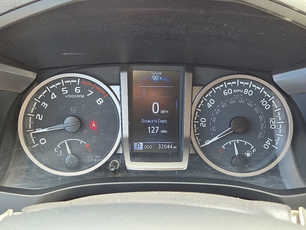 Used 2023 Toyota Tacoma SR5 RWD image 25