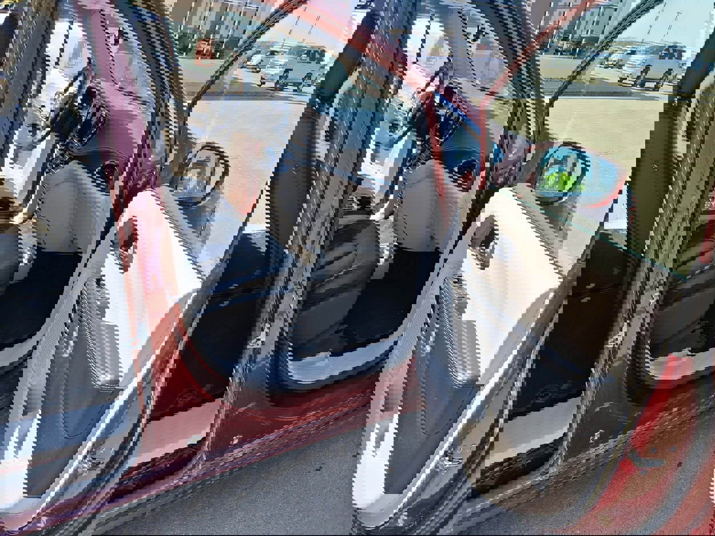 Used 2022 Chrysler Pacifica Touring-L AWD/4WD image 17