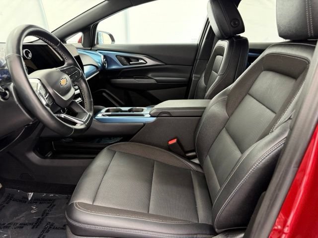 Used 2024 Chevrolet Equinox EV LT AWD/4WD image 12