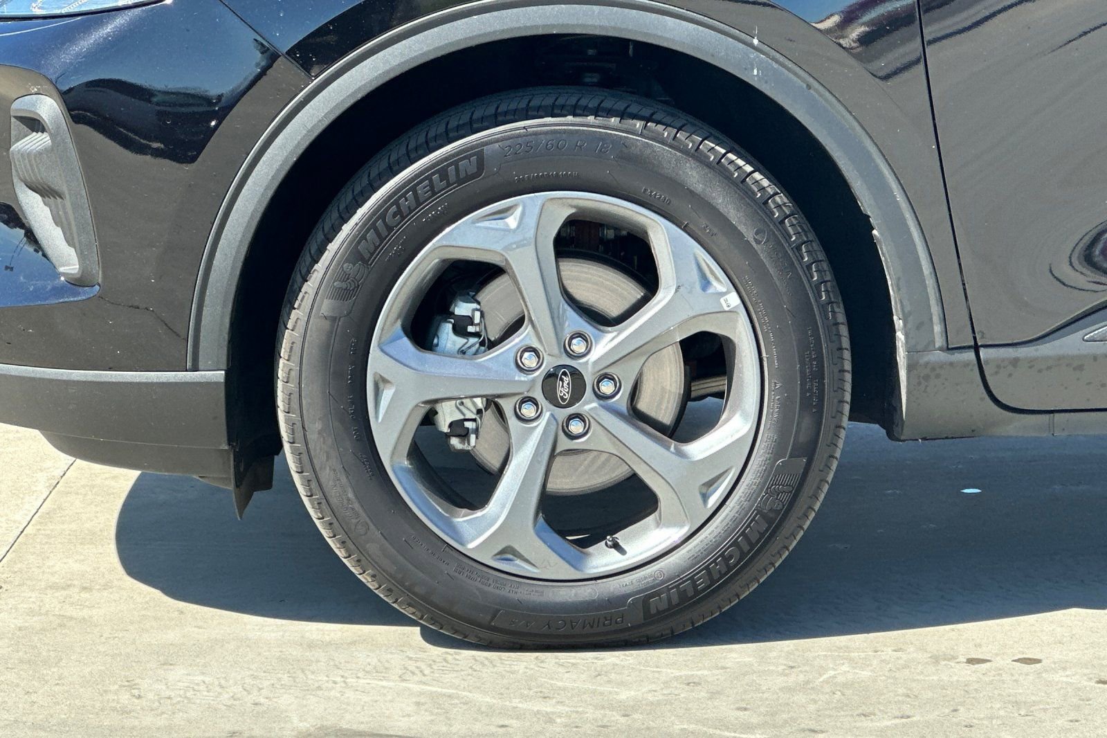 Used 2025 Ford Escape ST-Line image 25
