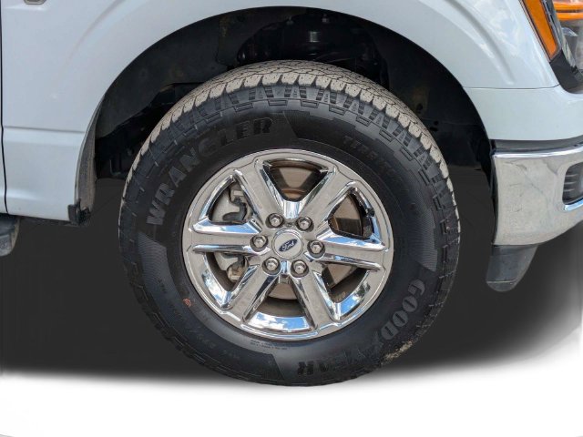 Used 2025 Ford F150 XLT w/ Equipment Group 301A Standard AWD/4WD image 11