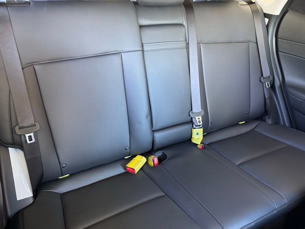 New 2026 Hyundai Kona SEL Premium image 18