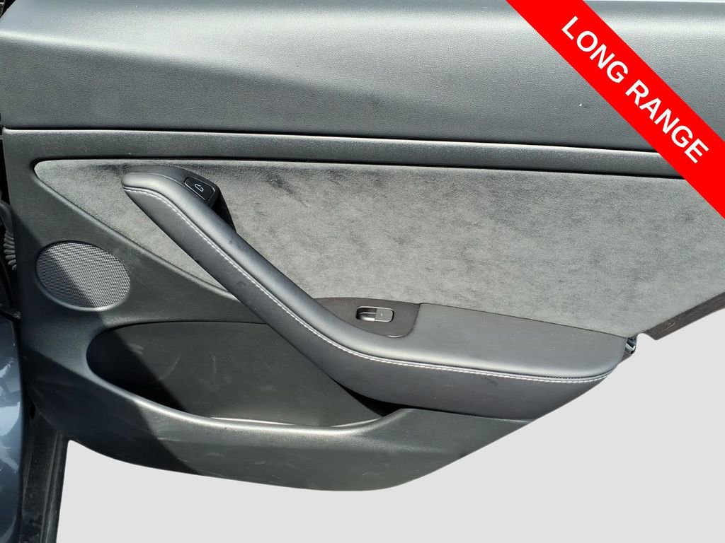 Used 2022 Tesla Model 3 Long Range image 10