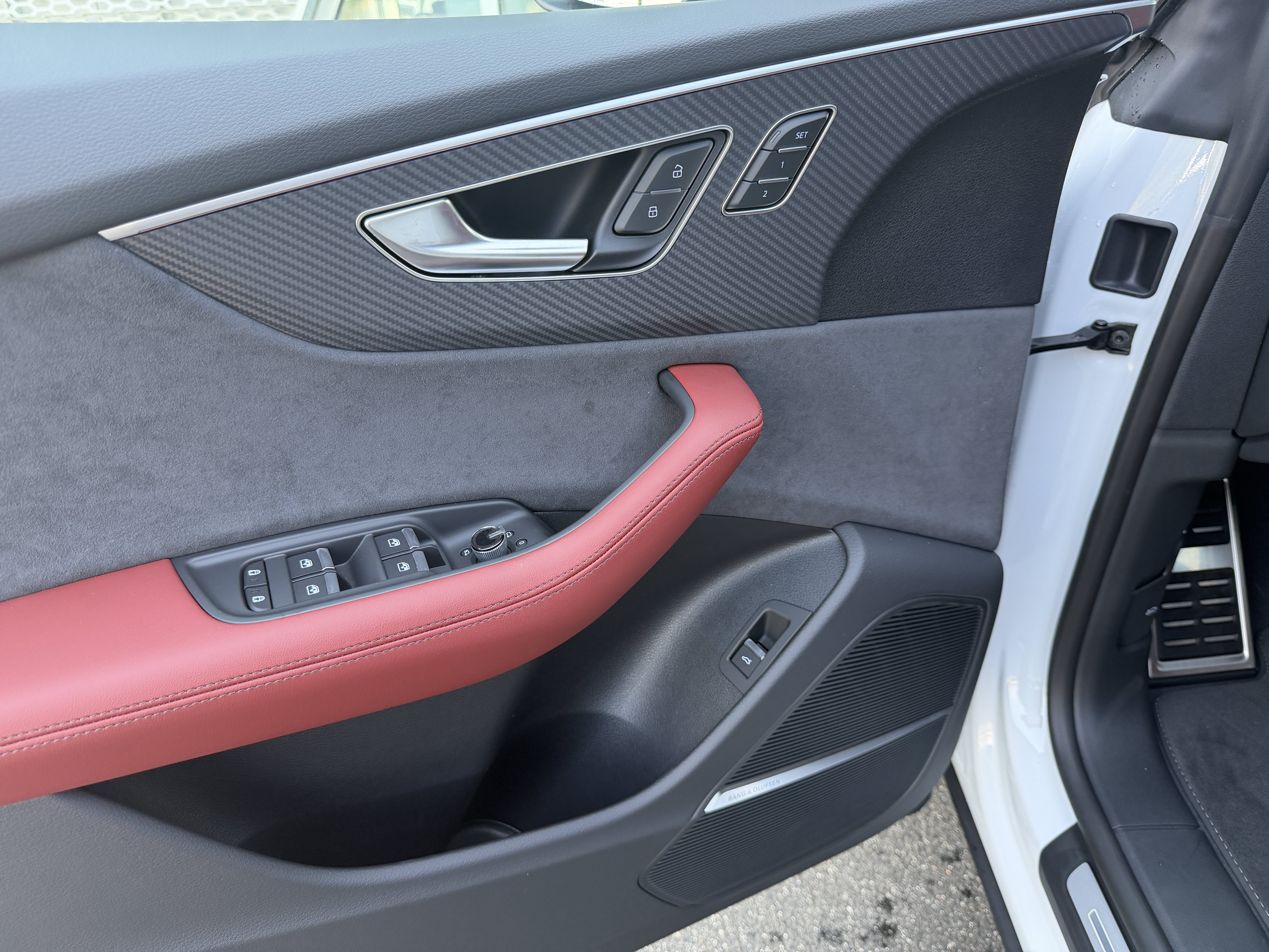 New 2026 Audi SQ8 Premium Plus AWD/4WD image 9