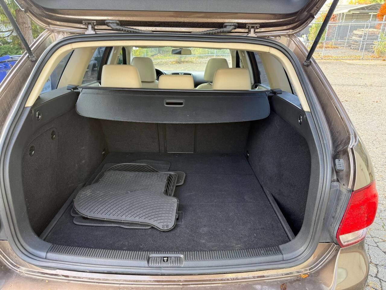 Used 2012 Volkswagen Jetta TDI image 18