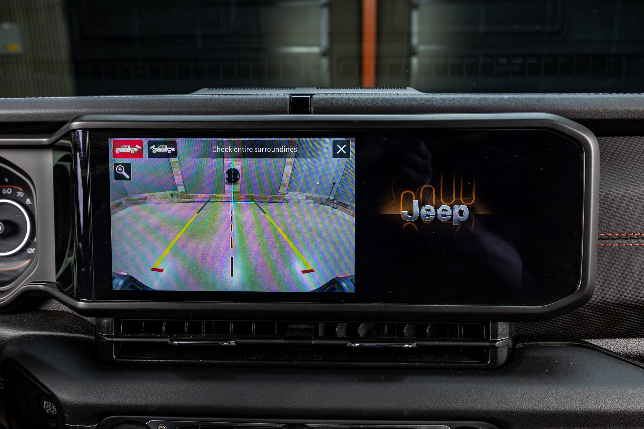 Used 2025 Jeep Gladiator Rubicon image 25