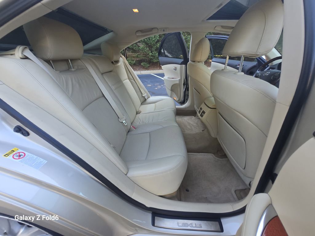 Used 2011 Lexus ES 350 image 15