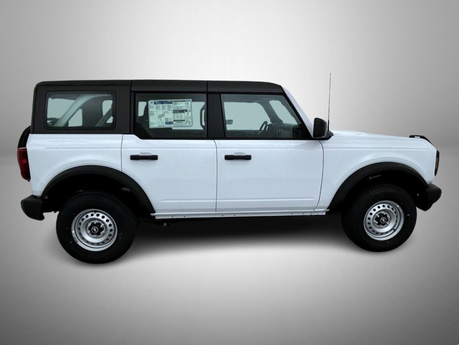 New 2025 Ford Bronco 4-Door image 4