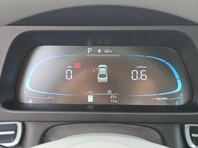 New 2026 Hyundai Elantra SE FWD image 18
