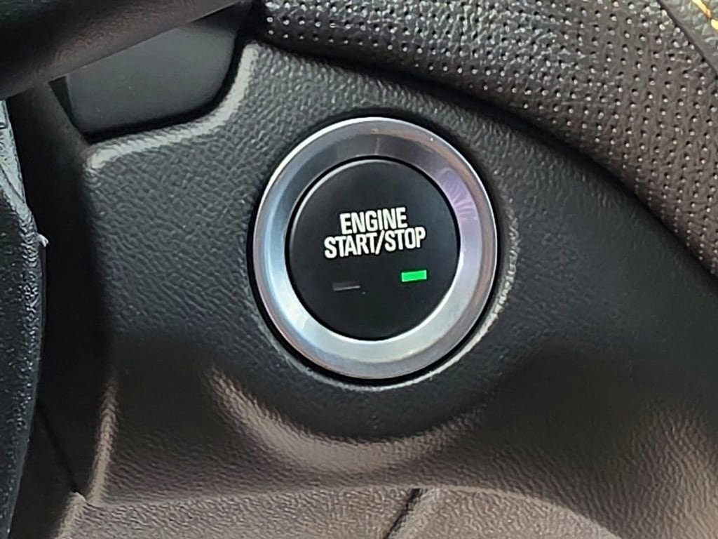 Used 2022 Chevrolet Equinox Premier AWD/4WD image 15