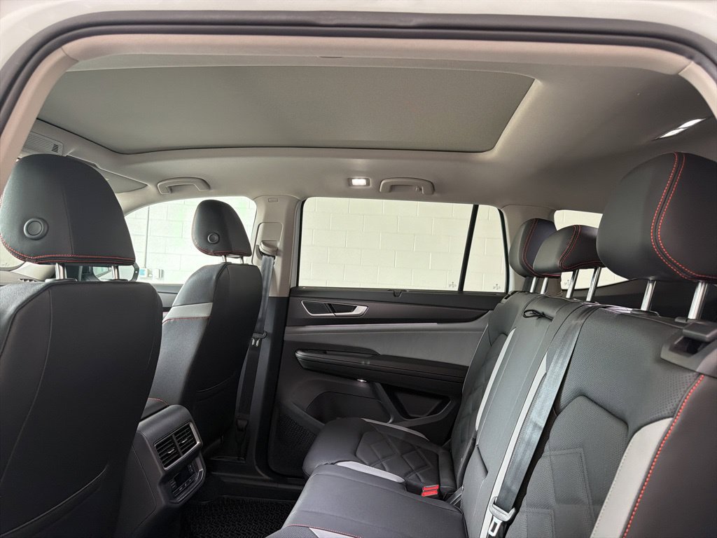 New 2026 Volkswagen Atlas Peak Edition AWD/4WD image 30