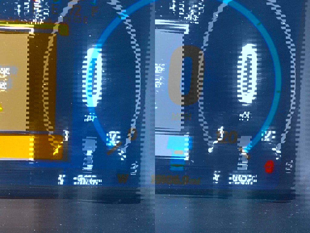 Used 2022 Ford F150 Lariat w/ Equipment Group 502A High image 22