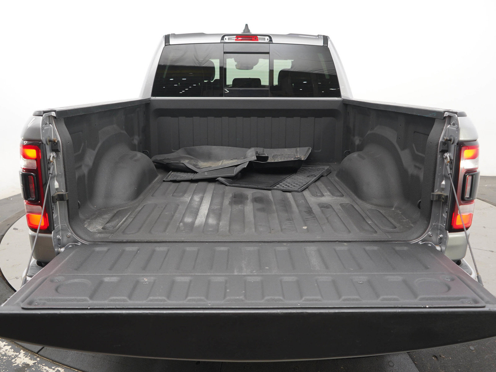 Used 2022 RAM 1500 Sport w/ Rebel Level 2 Equipment Group AWD/4WD image 15