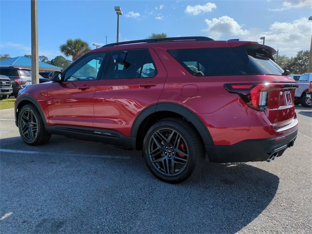 Used 2025 Ford Explorer ST w/ Sun And Sound Package image 6