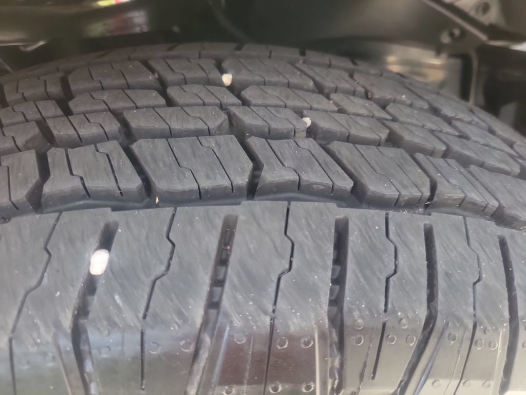 Certified 2026 Toyota 4Runner TRD Off-Road Premium AWD/4WD image 39