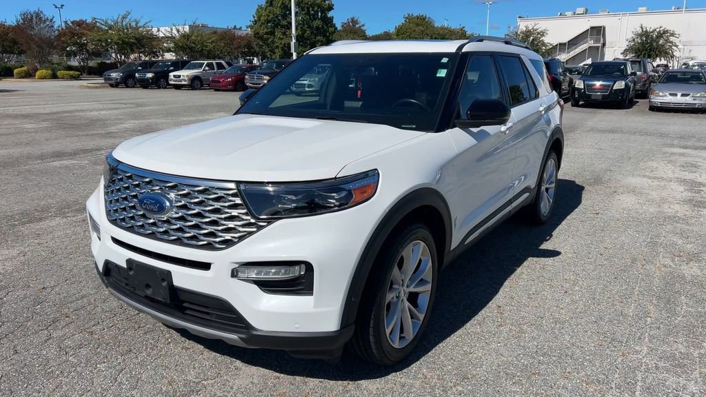 Used 2022 Ford Explorer Platinum w/ Equipment Group 601A image 26