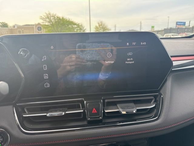 Used 2024 Chevrolet TrailBlazer RS FWD image 16