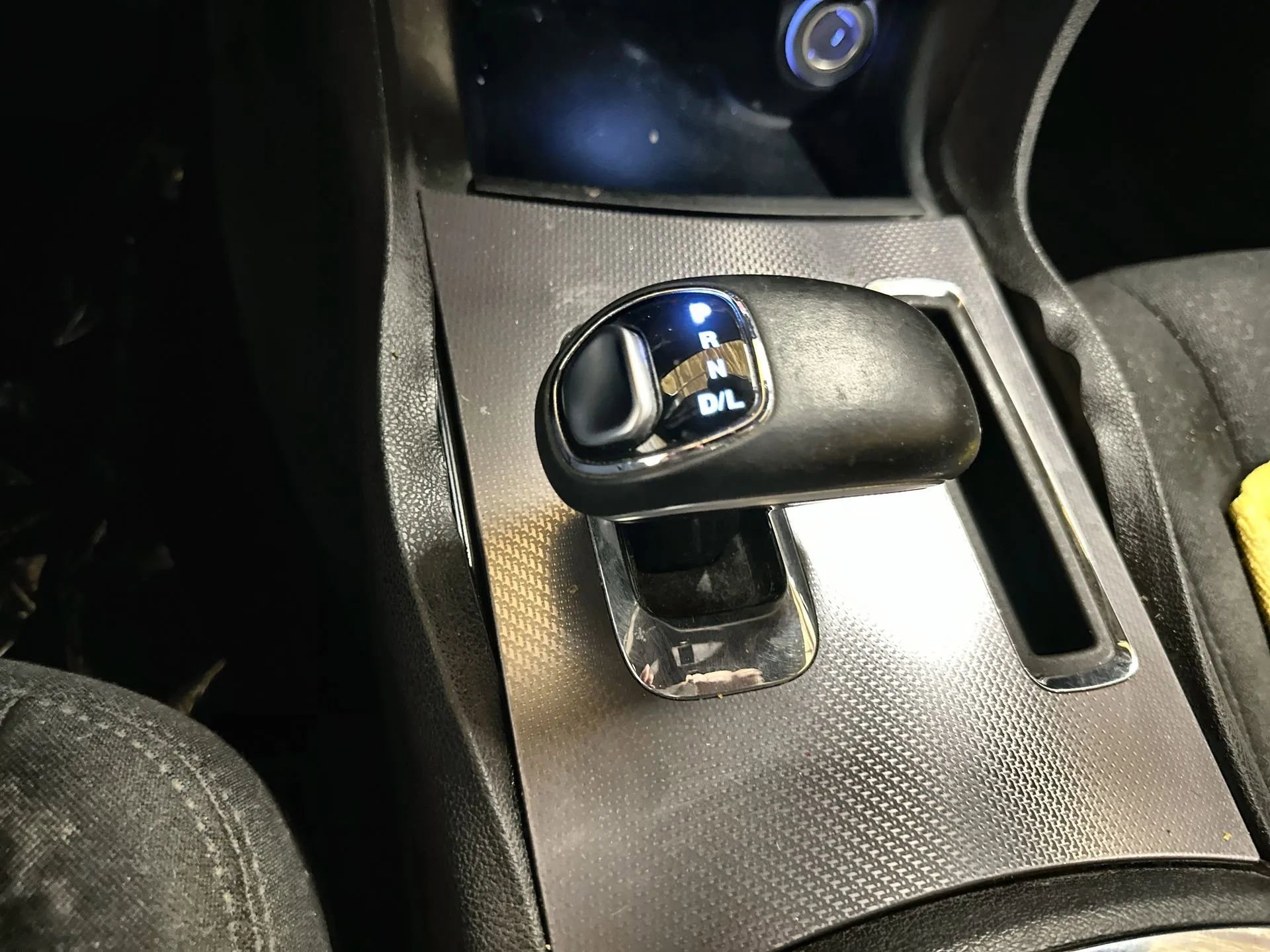Used 2014 Dodge Charger SXT RWD image 22