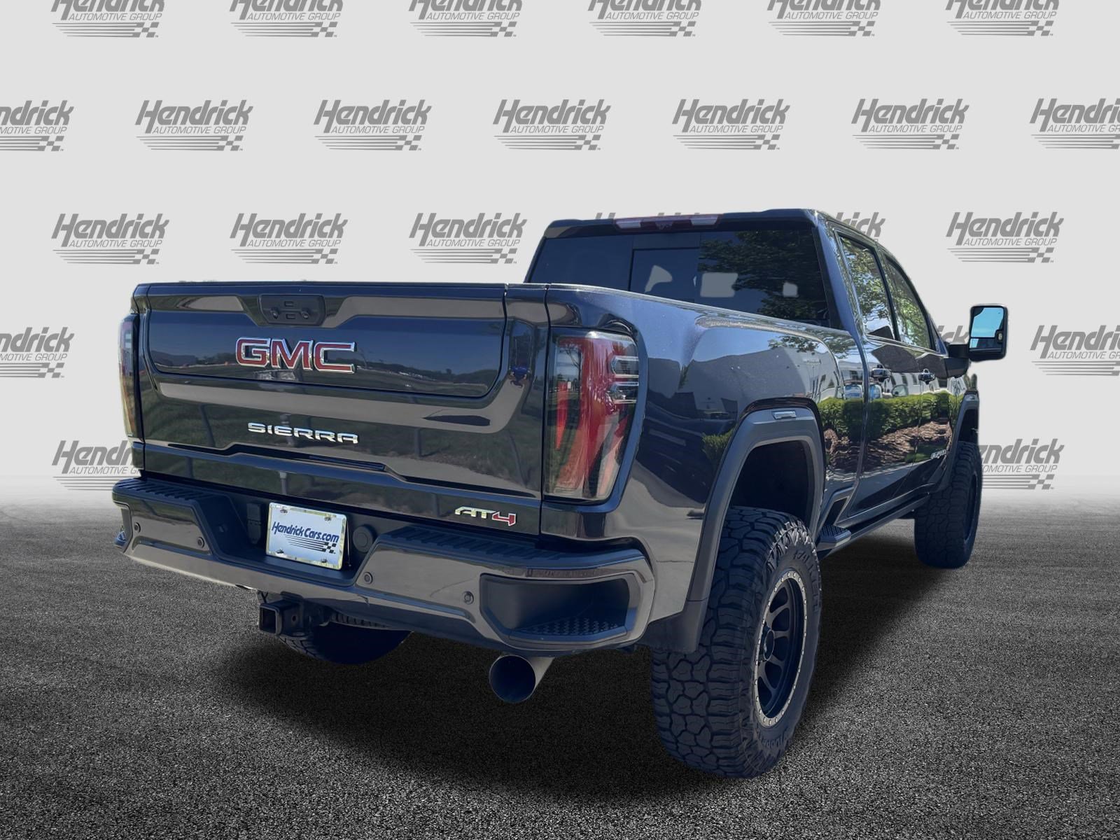 Used 2024 GMC Sierra 3500 AT4 w/ AT4 Premium Plus Package AWD/4WD image 10