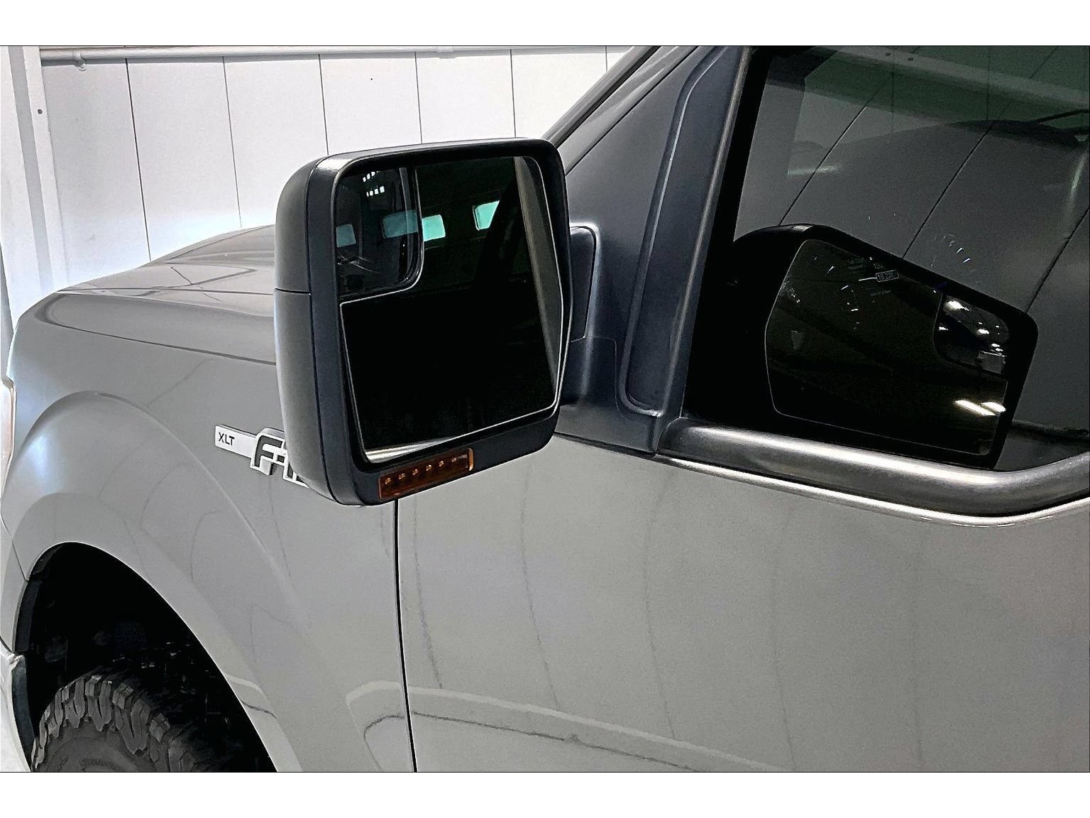 Used 2014 Ford F150 XLT w/ Equipment Group 302A Luxury AWD/4WD image 29