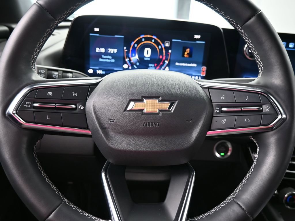 Used 2024 Chevrolet Traverse LS image 31