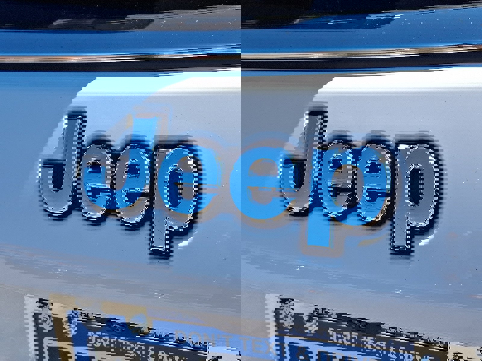 Used 2024 Jeep Compass Sport image 30